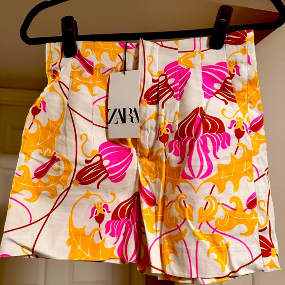 Zara Pants - Cute summer shorts! Never been worn and with tags